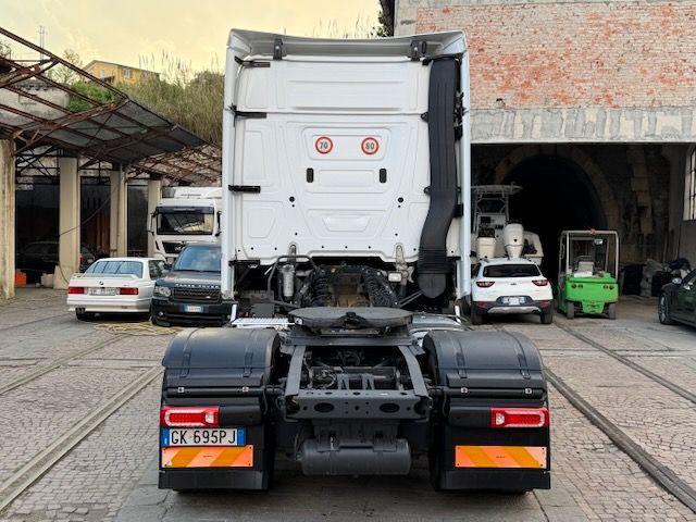 MERCEDES-BENZ ACTRO 1848