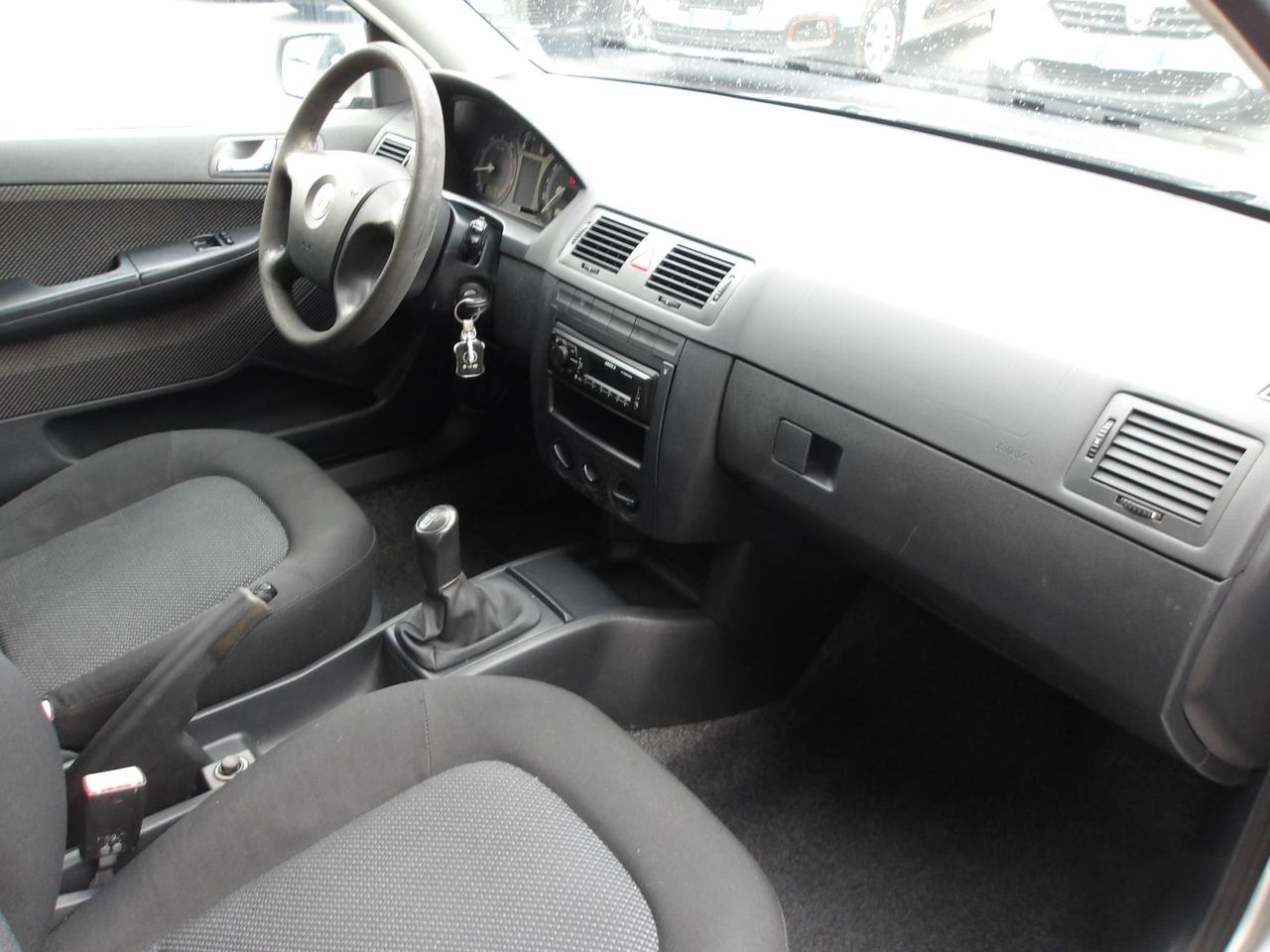 Skoda Fabia 5 Porte Fabia 5p 1.2 12v Urban (spirit)