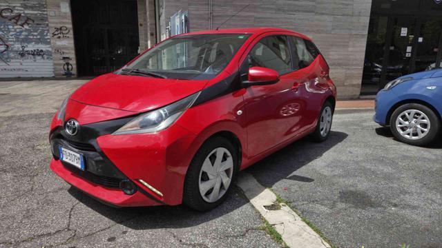TOYOTA Aygo 1.0 VVT-i 69 CV 5 porte x-clusiv