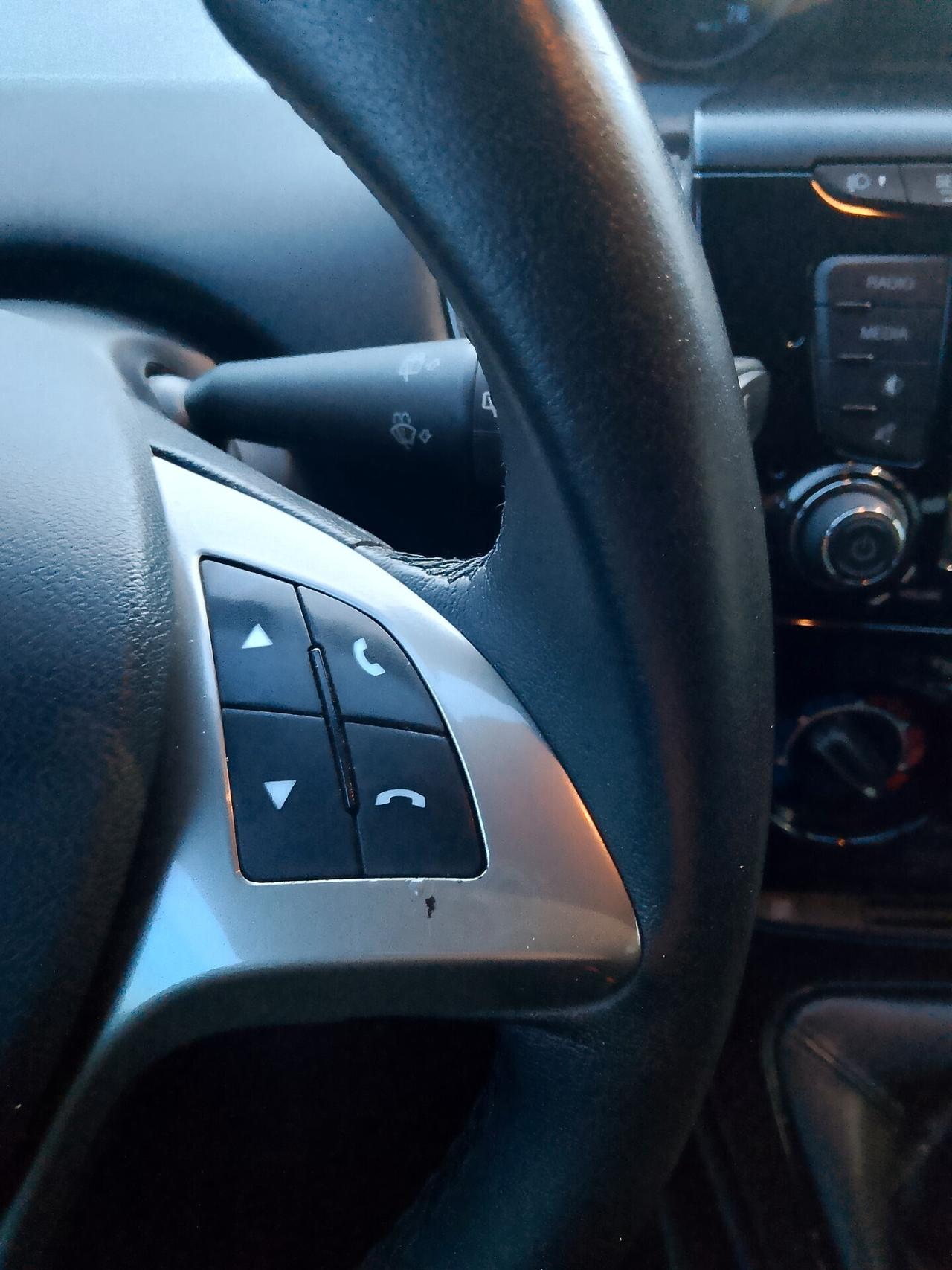 Lancia Ypsilon 1.2 69 CV 5 porte Gold