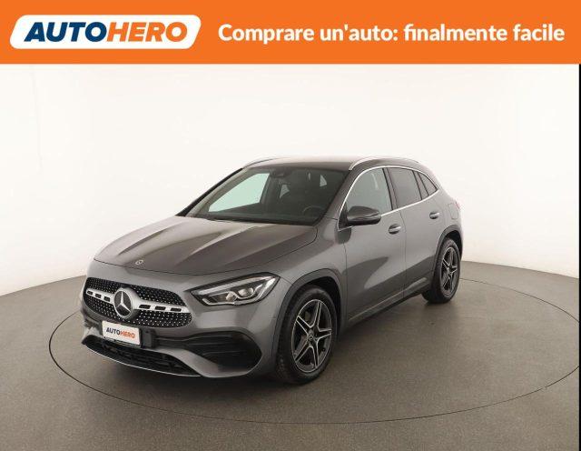 MERCEDES-BENZ GLA 200 d Automatic Premium