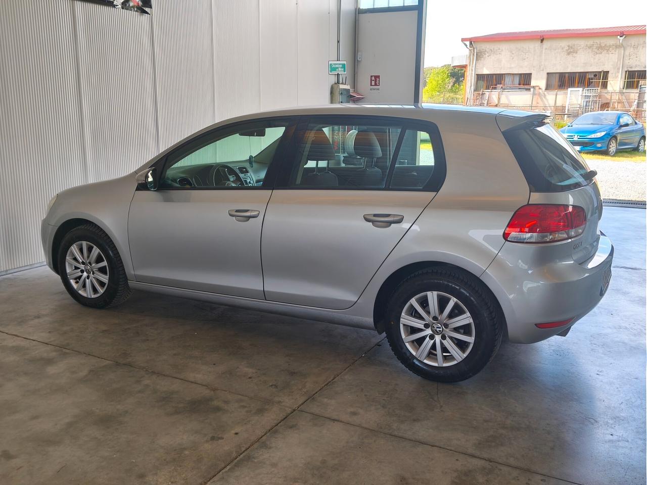 Volkswagen Golf 1.6 TDI , 105cv
