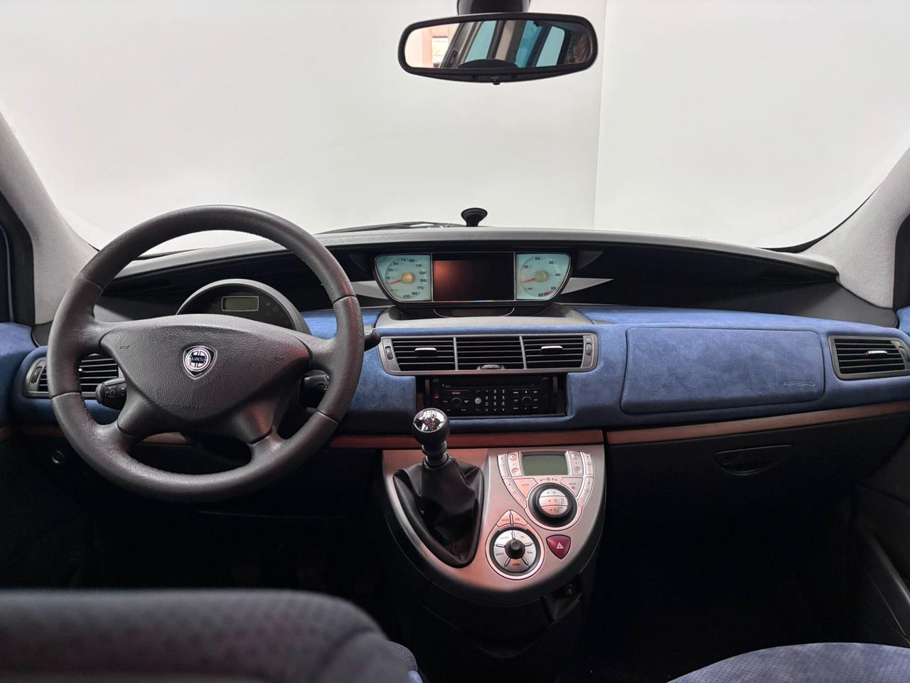 Lancia Phedra 2.2 JTD