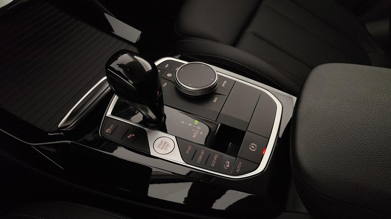 BMW X3 xdrive20d mhev 48V auto