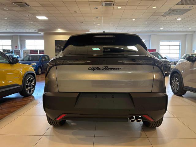 ALFA ROMEO Junior 1.2 145 CV Hybrid eDCT6 KM0