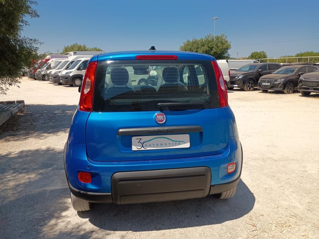 Fiat Panda 1.0 FireFly 70cv Hybrid Pandina KM0