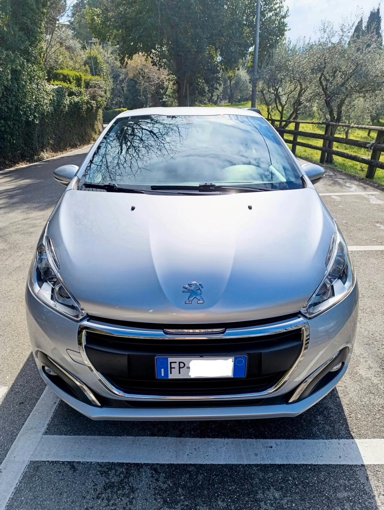 Peugeot 208 5p 1.2 puretech Active 82cv FOTO IN AGGIORNAMENTO
