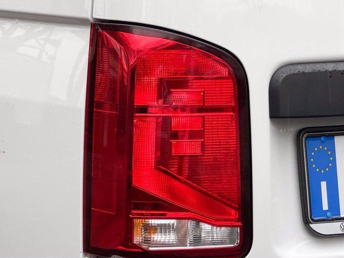 VOLKSWAGEN Caravelle T6 1 2 0 tdi 150cv trendline p c