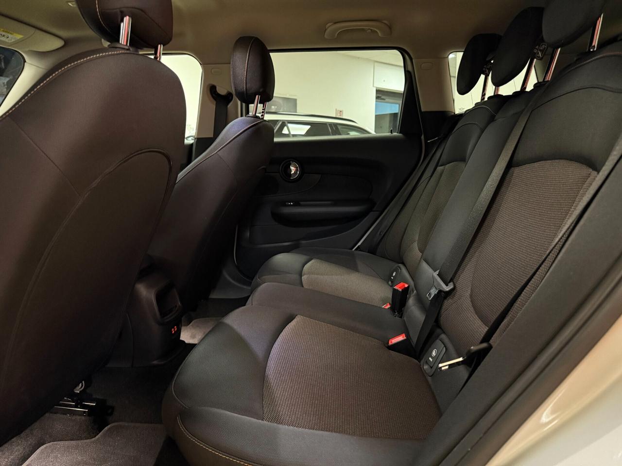 Mini Cooper D Clubman 2.0 150cv IVA ESPOSTA