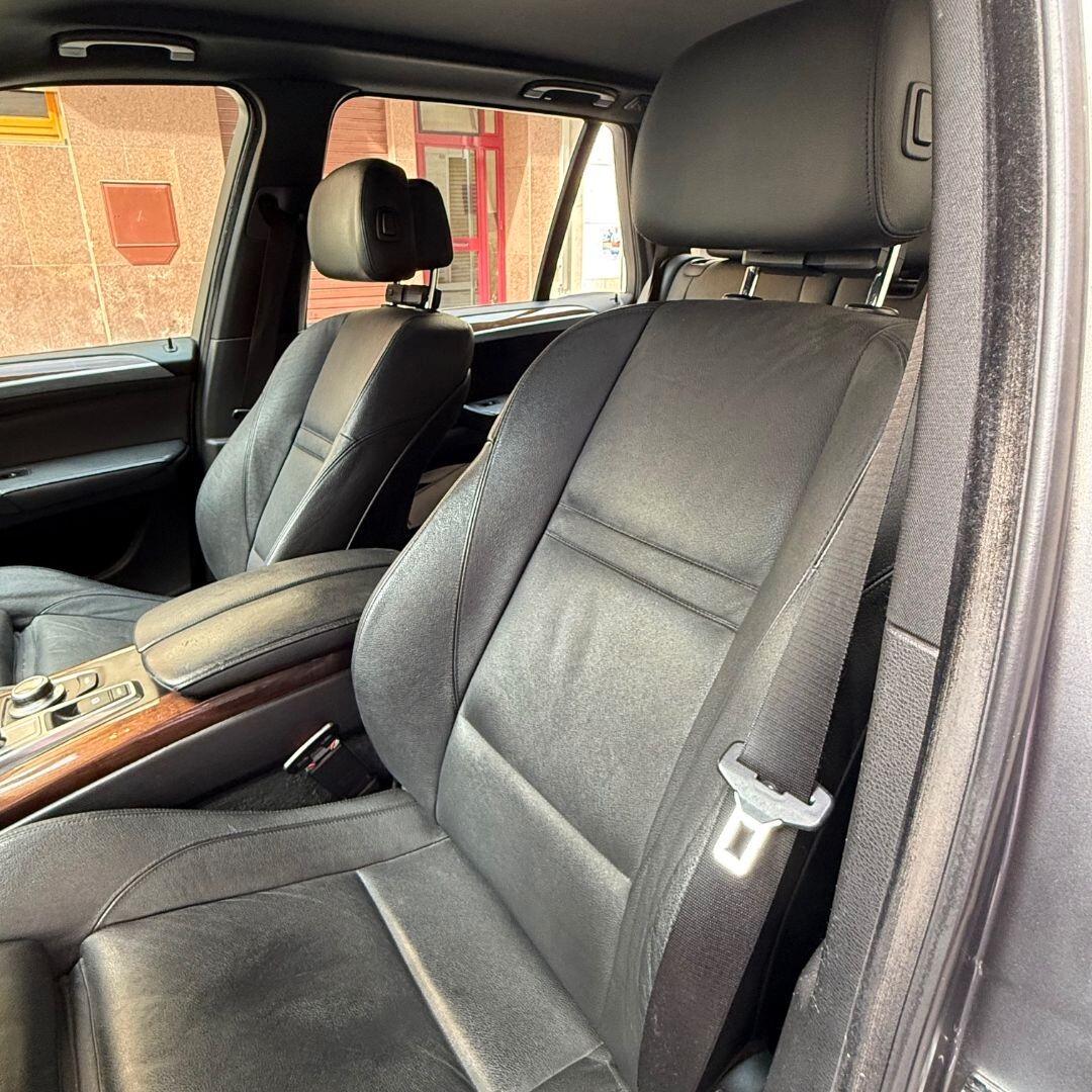BMW X5 xDrive35d Futura