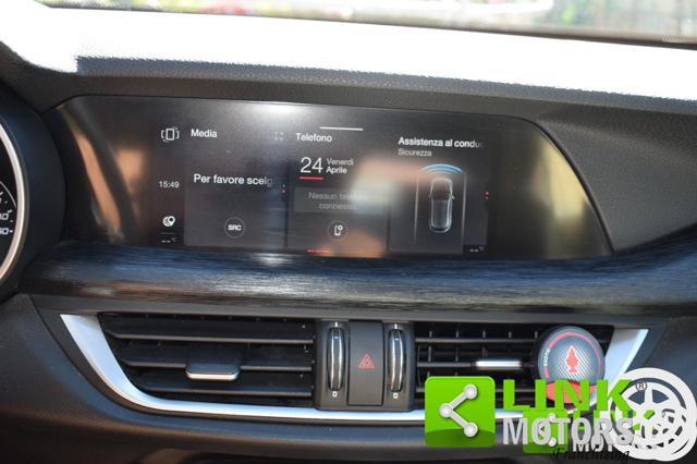 ALFA ROMEO Stelvio super business