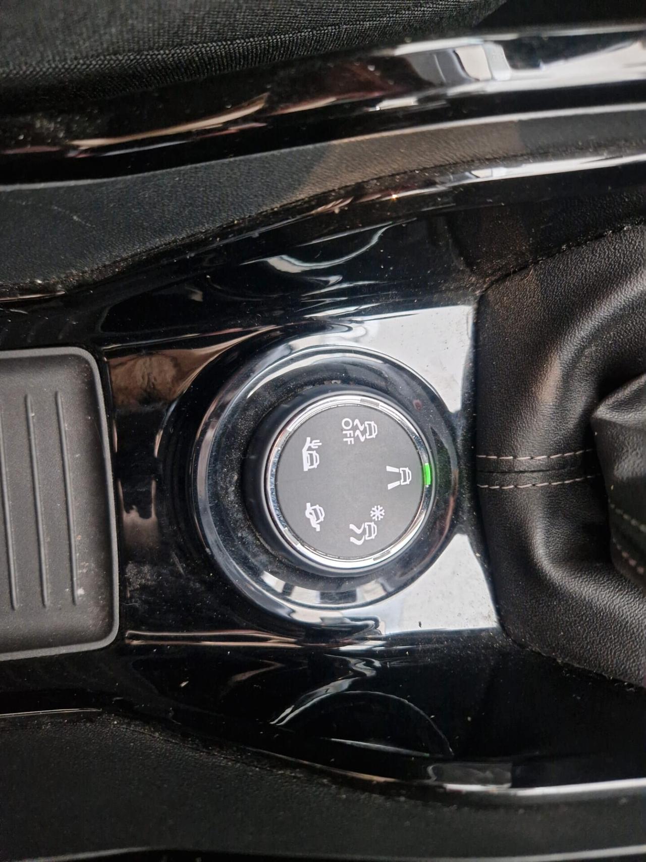 Peugeot 2008 BlueHDi 100 Allure