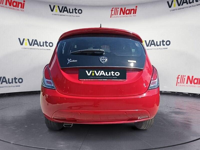Lancia Ypsilon Ypsilon 1.0 firefly hybrid Silver s&s 70cv 5p.ti