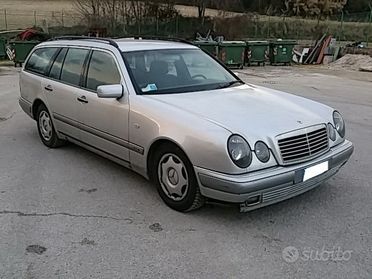 Mercedes Classe E 200 S.W. Elegance Metano