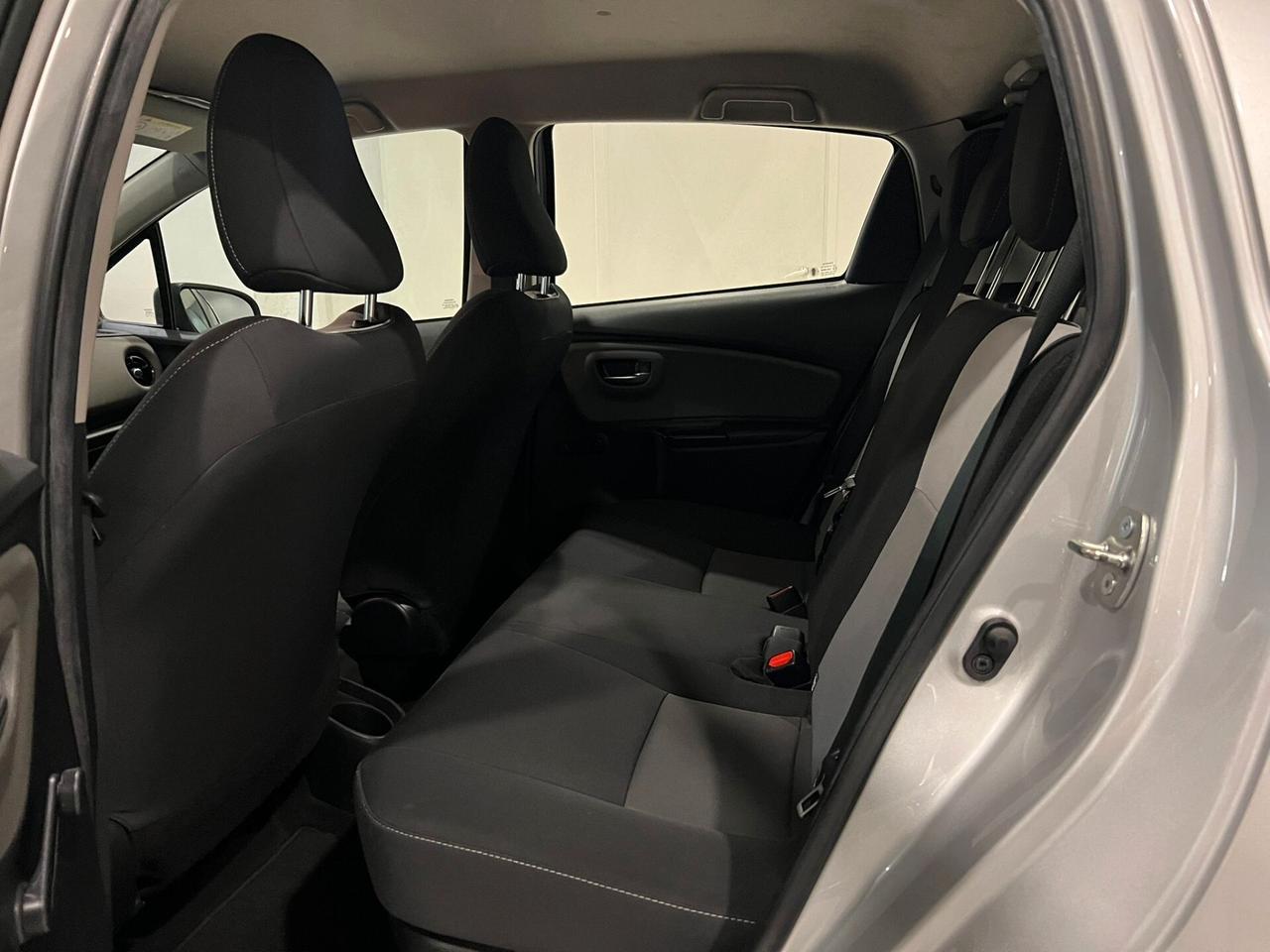 Toyota Yaris 1.5 Hybrid 5 porte Business - 2019