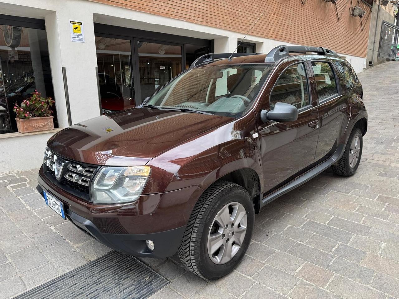 Dacia Duster 1.6 115 cv GPL Laureate