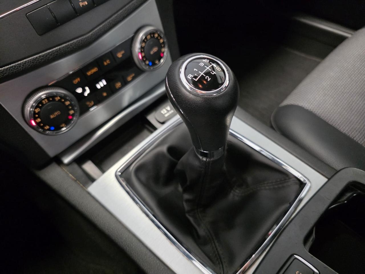 Mercedes-benz C 220 CDI BlueEFFICIENCY Avantgarde-ANOMALIA KM