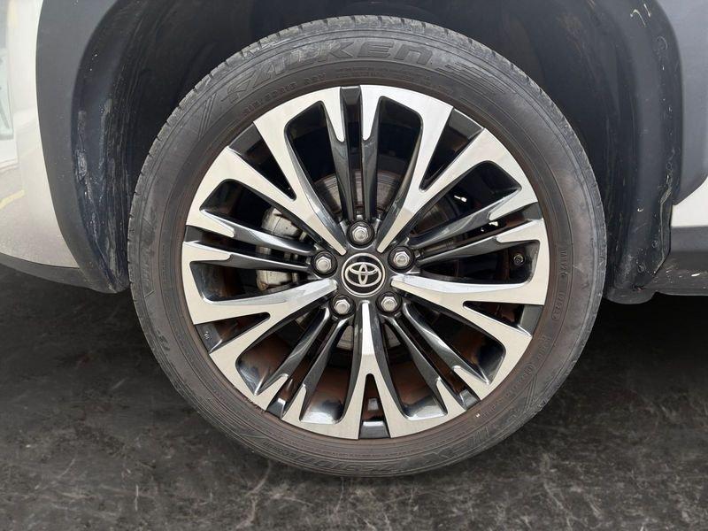Toyota Yaris Cross 1.5h Lounge fwd 116cv e-cvt