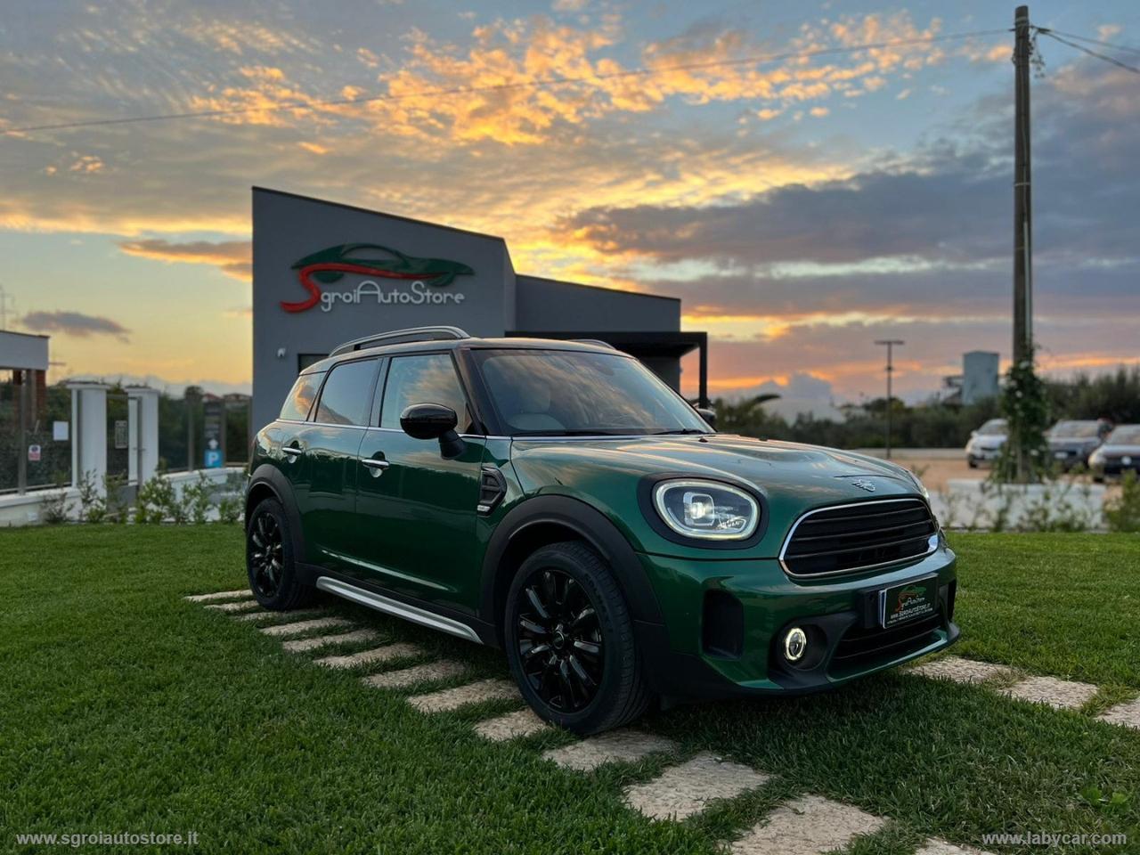 MINI Mini Cooper D Essential Countryman
