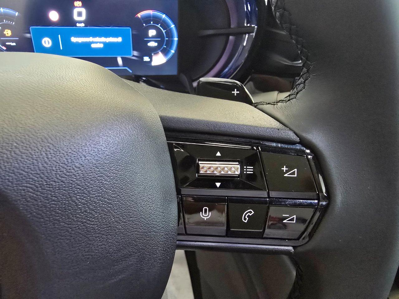 Alfa Romeo Junior 1.2 ibrida Speciale 145cv edct6
