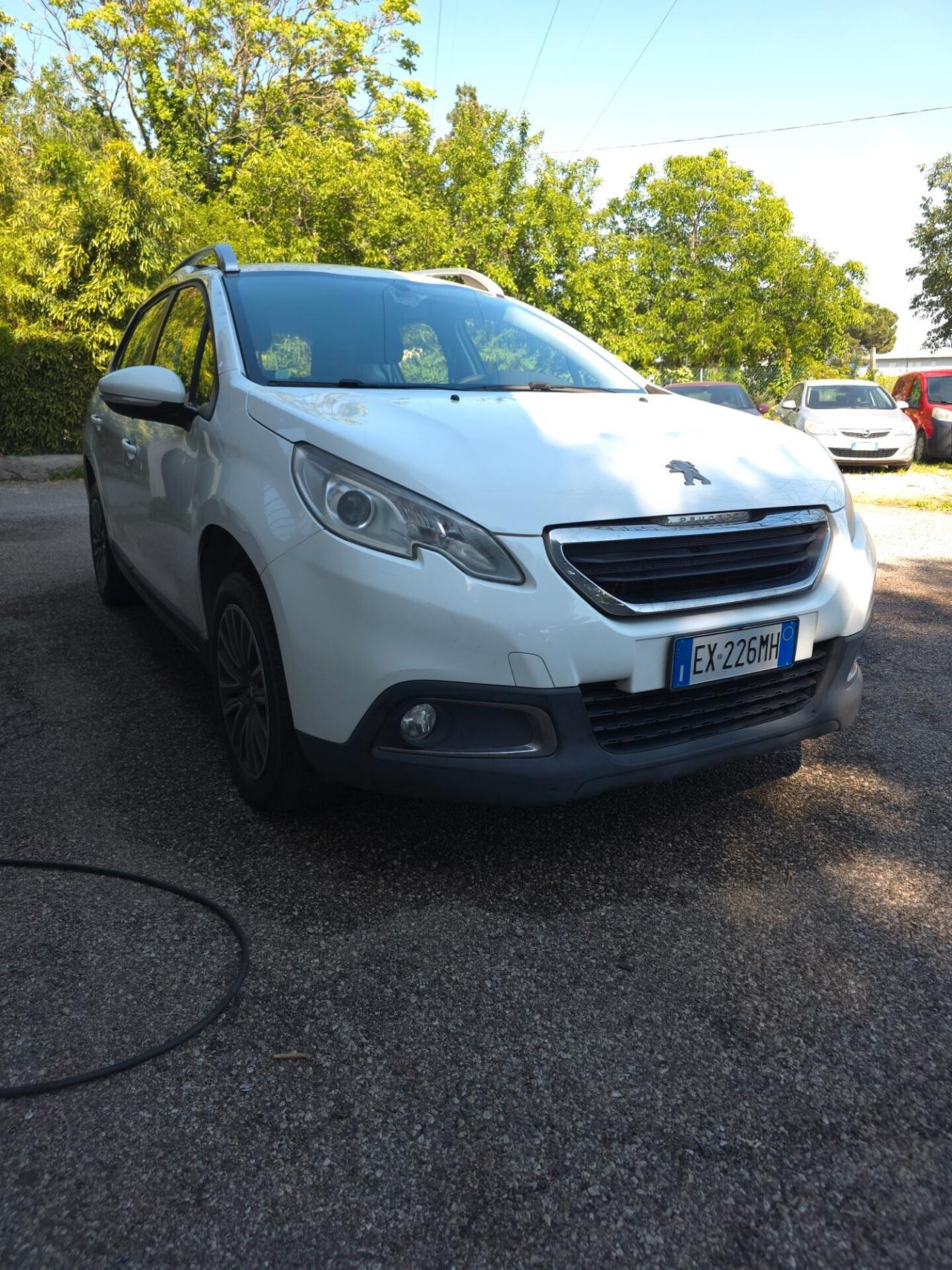 Peugeot 2008 PureTech 82 Allure