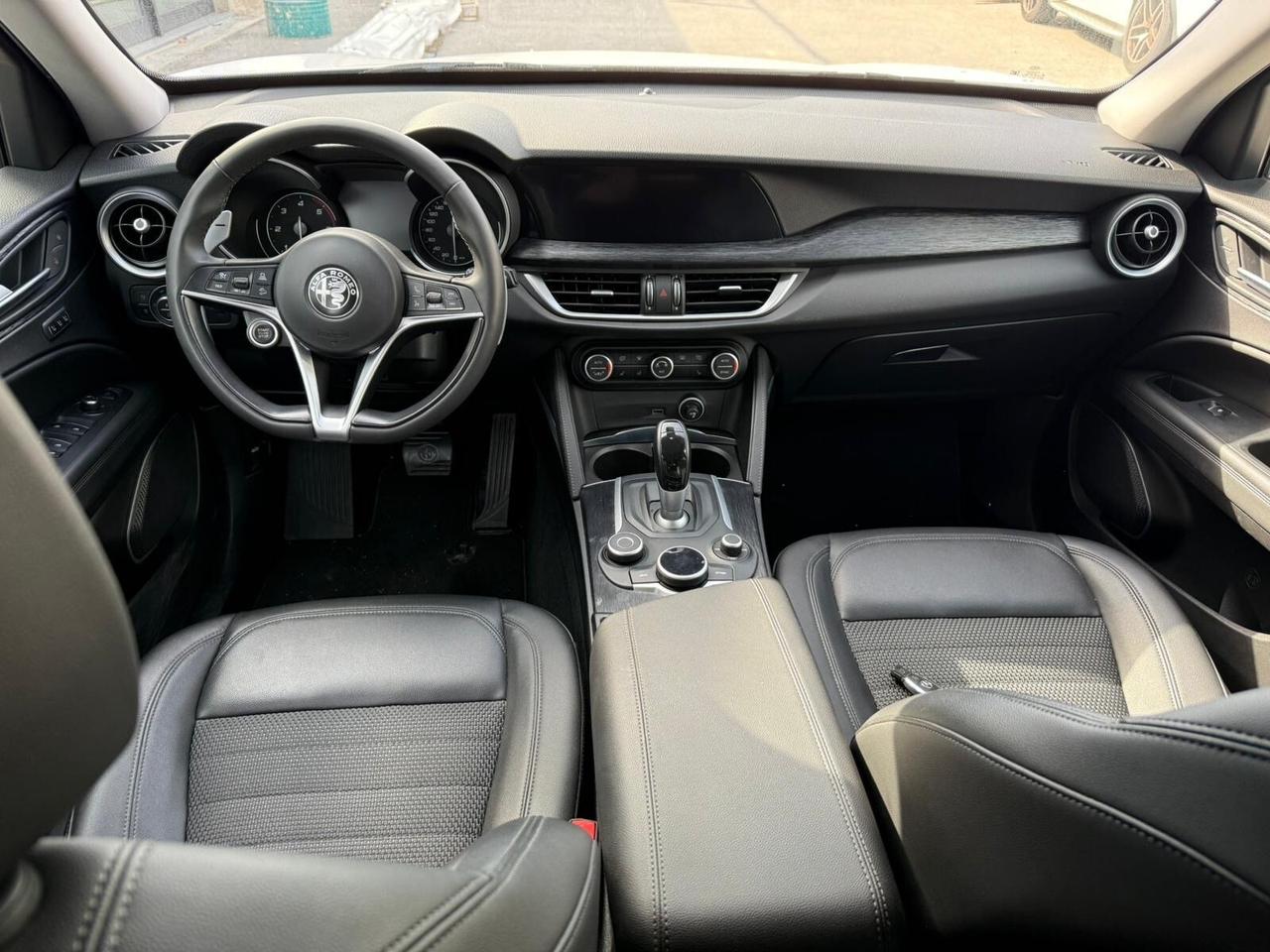 Alfa Romeo Stelvio 2.2 Turbodiesel 210 CV AT8 Q4 Business
