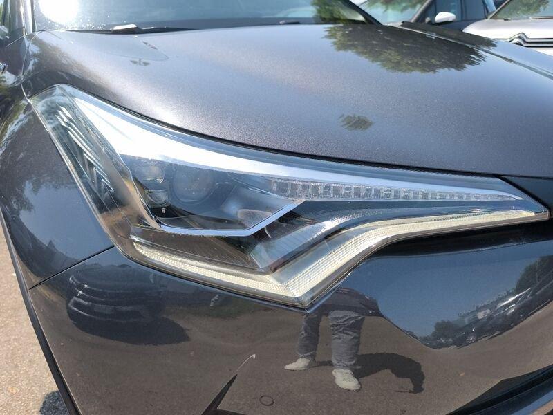 Toyota C-HR I 2016 1.8h Lounge 2wd e-cvt