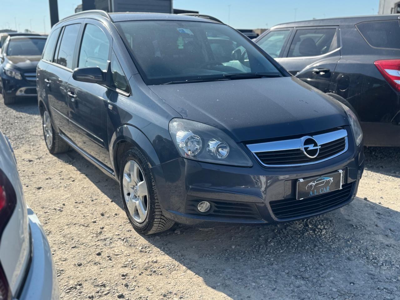 Opel Zafira 1.6 16V VVT Enjoy