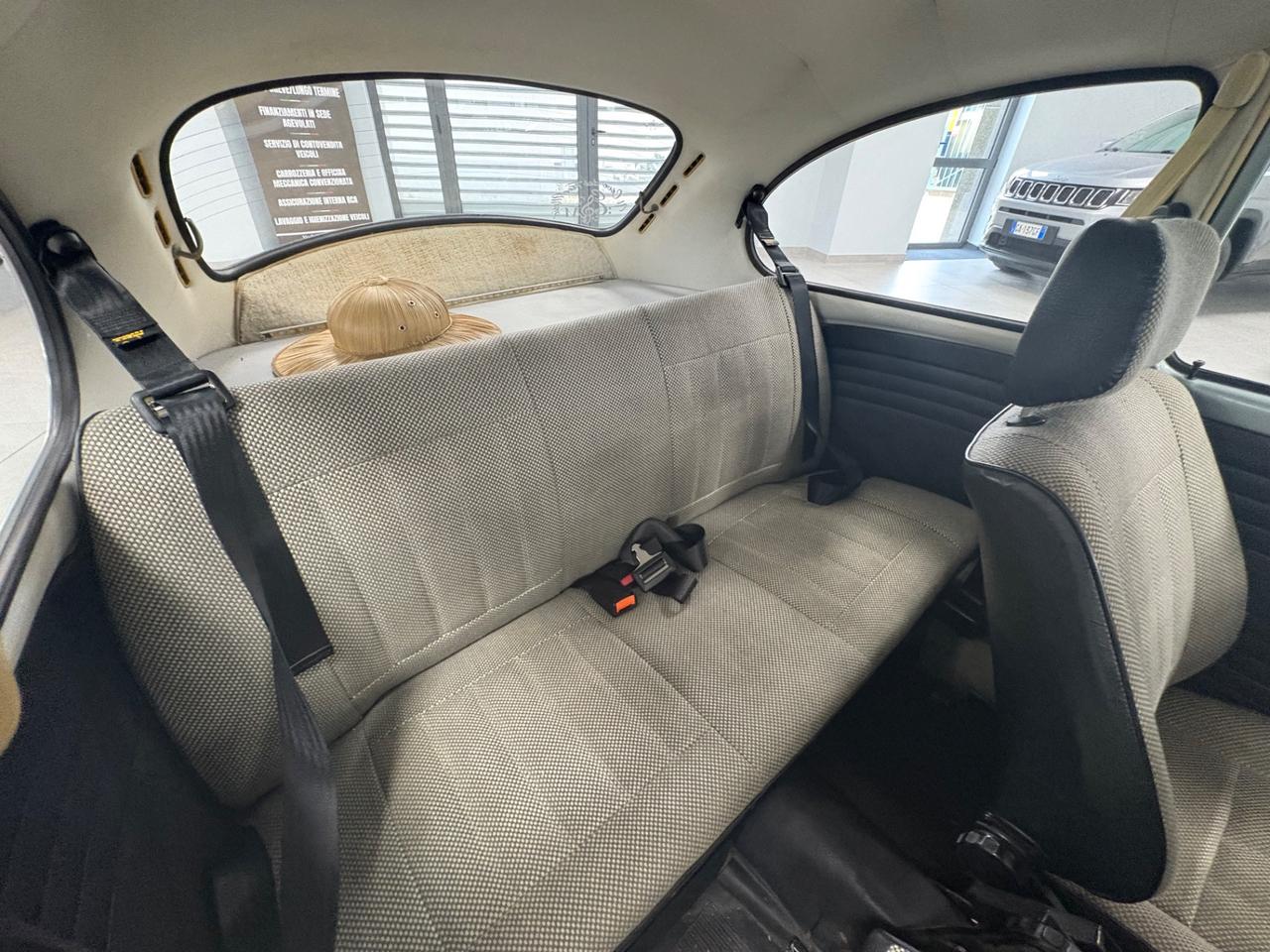 Volkswagen Maggiolino Coupe