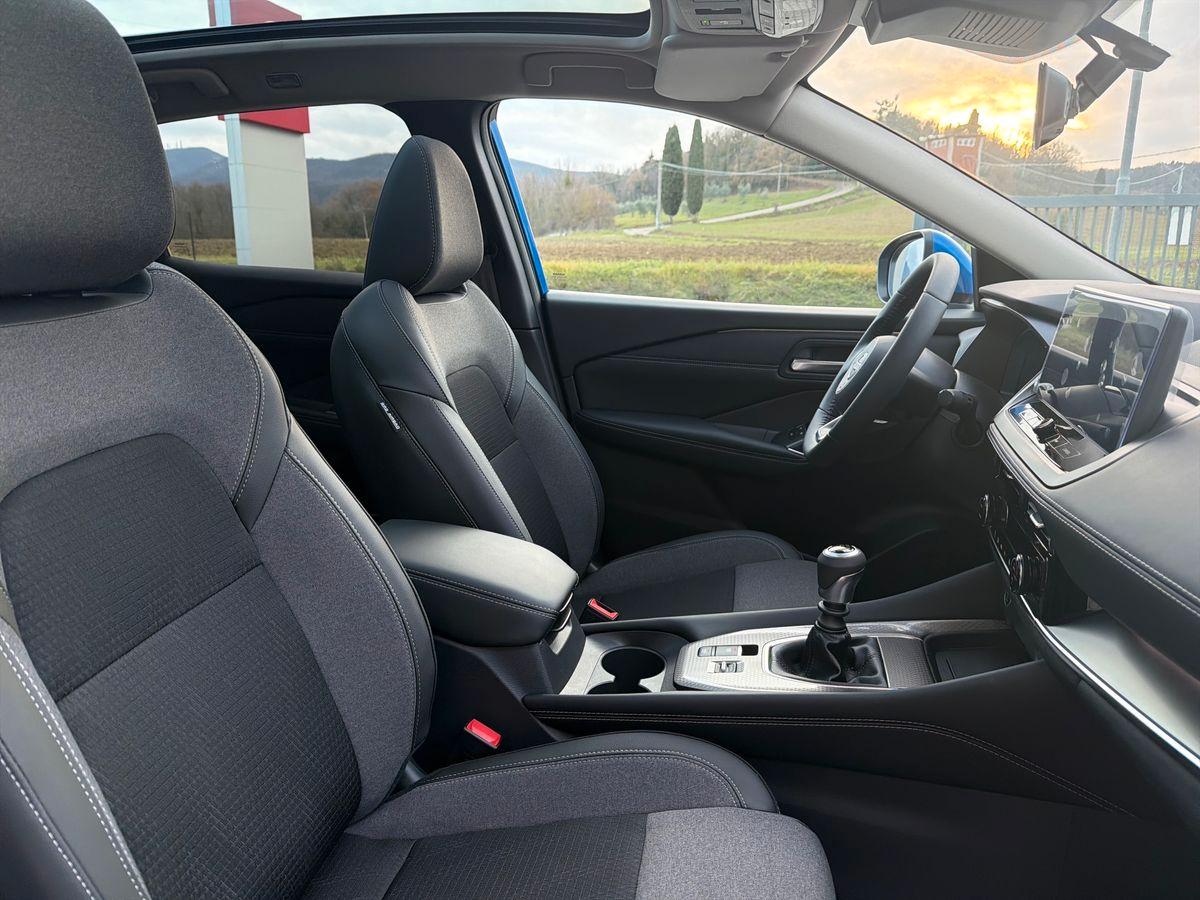 NISSAN QASHQAI N-CONNECTA MHYB 140CV MT 2W