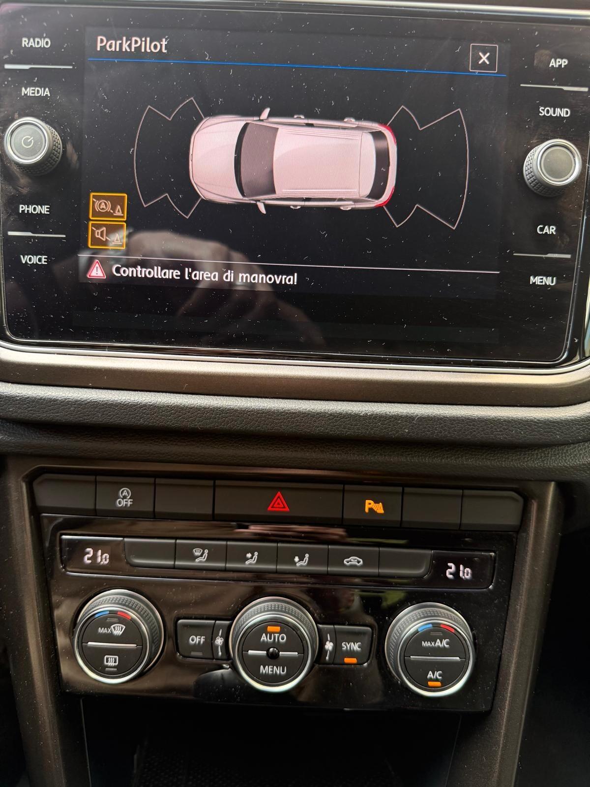 Volkswagen T-Roc 1.0 TSI 115 CV Style BlueMotion Technology ***CARPLAY/ANDROID AUTO***