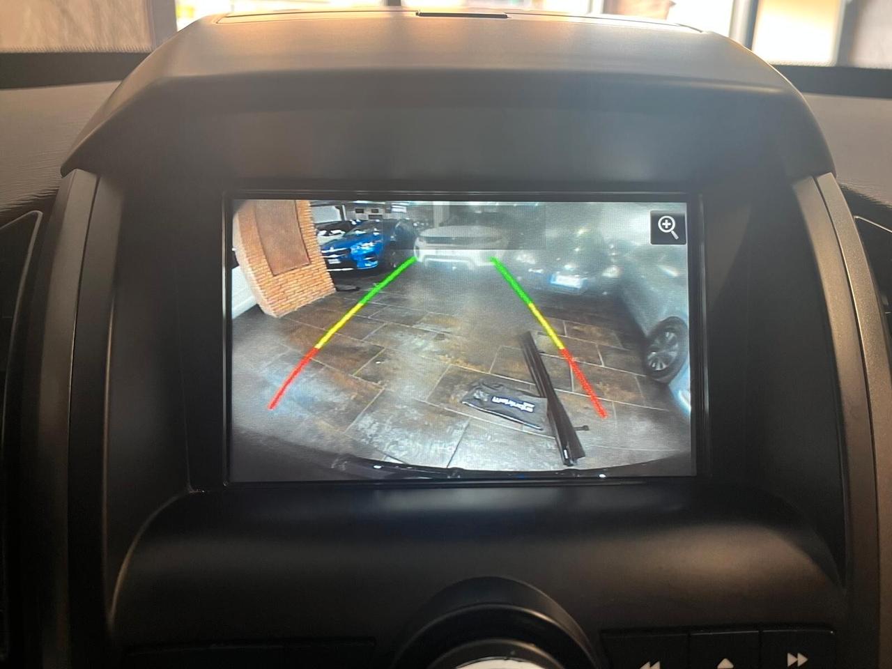 Mahindra XUV500 2.2 16V FWD W8