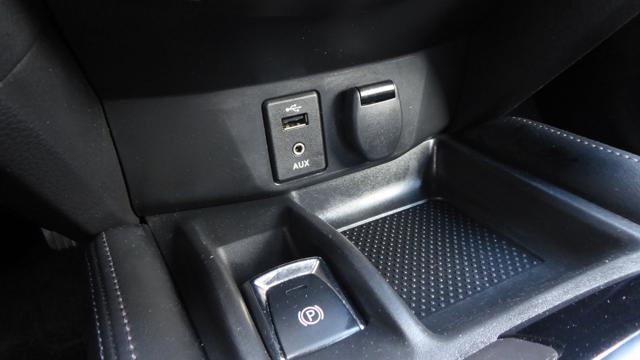 NISSAN X-Trail 2.0 dCi 2WD X-Tronic N-Connecta