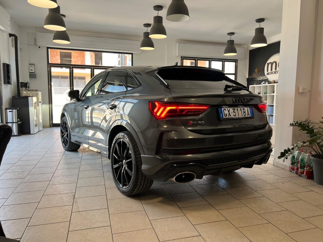 Audi Q3 RS Q3 SPB rsq3 S tronic