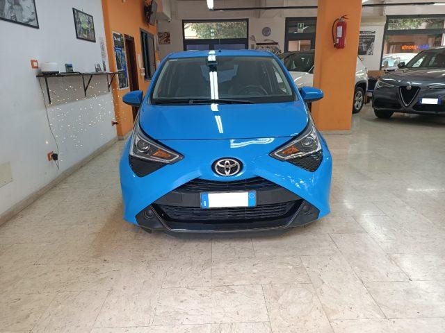 TOYOTA Aygo Connect 1.0 VVT-i 72 CV x-wave