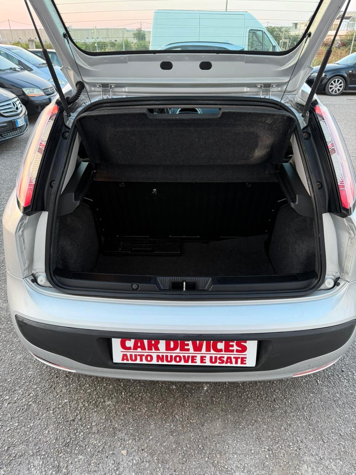 Fiat Punto Evo - NEOPATENTATI