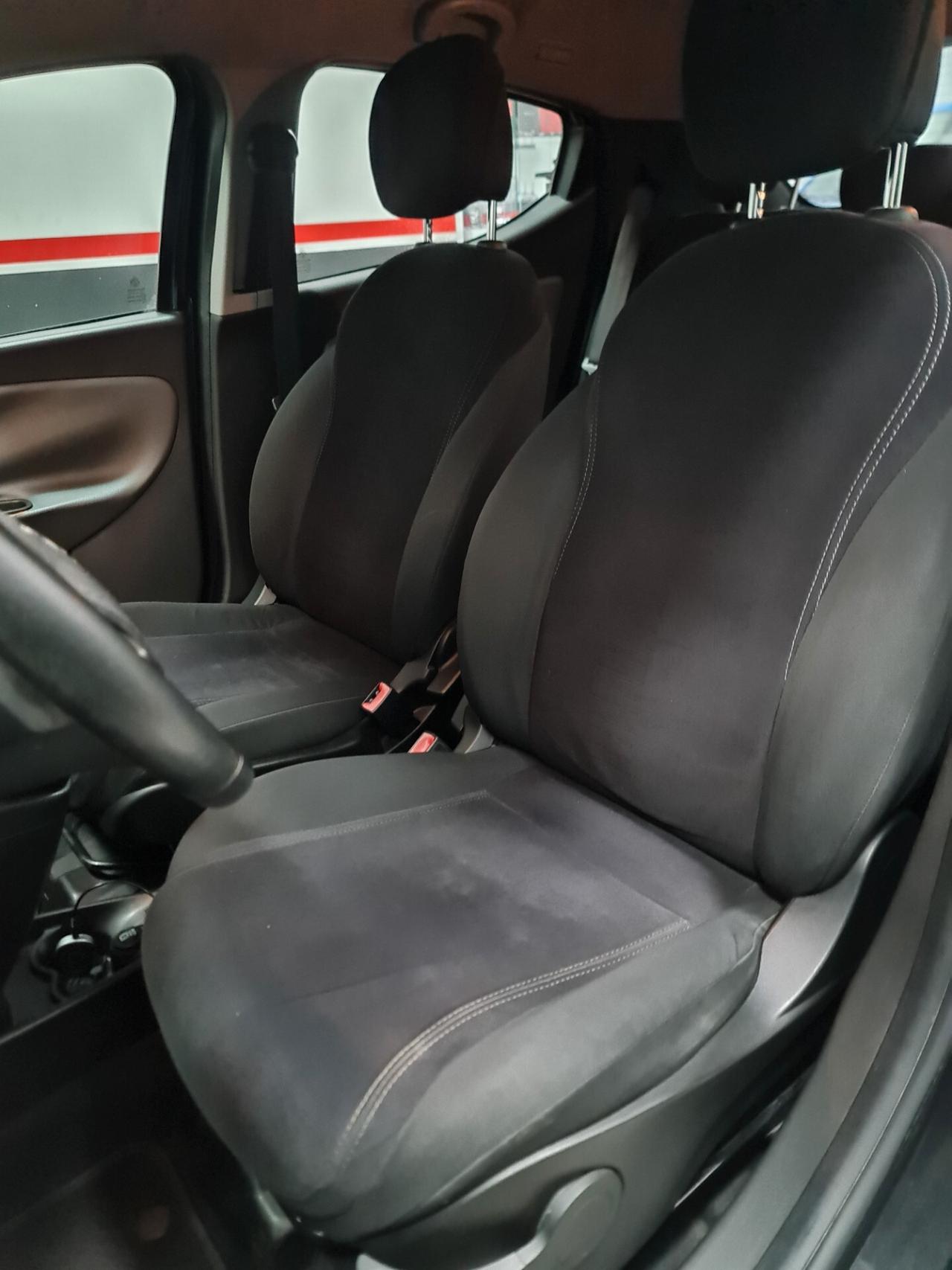 Lancia Ypsilon 1.3 MJT 16V 95 CV 5 porte S&S Gold