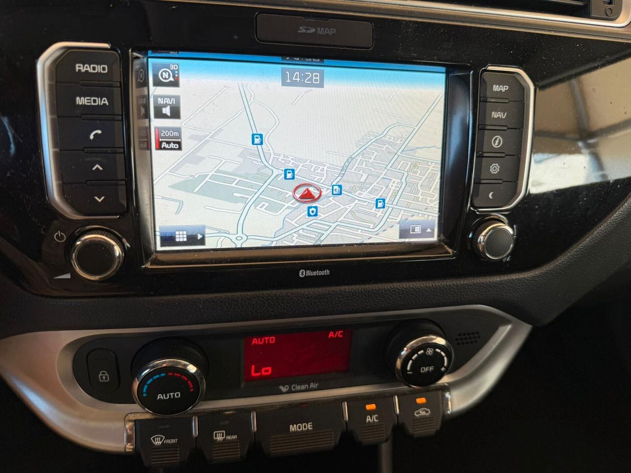 Kia Rio 5p 1.4 crdi diesel e6 carrozzeria da rivedere