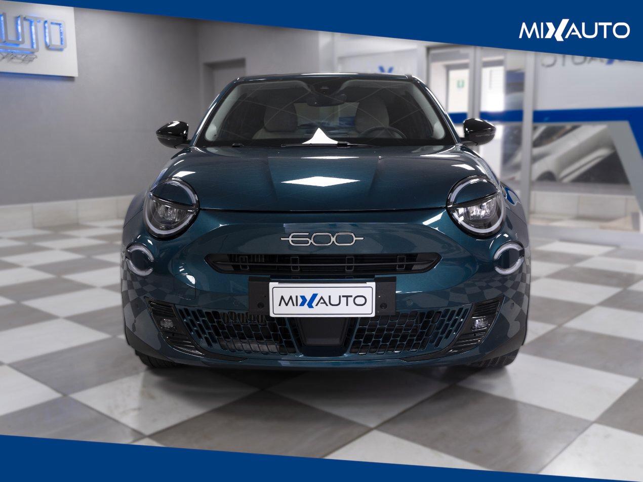 Fiat 600 1.2 Hybrid La Prima 110CV Auto