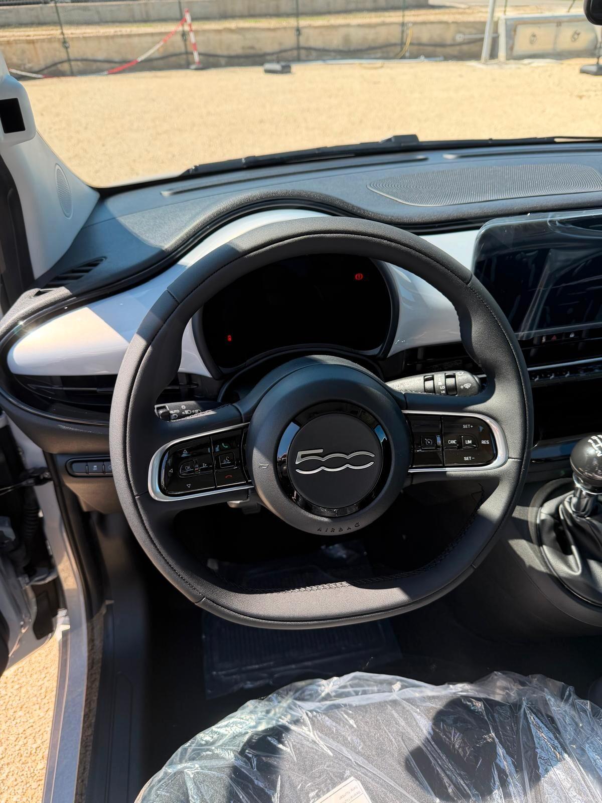 Fiat 500 Icon Hybrid