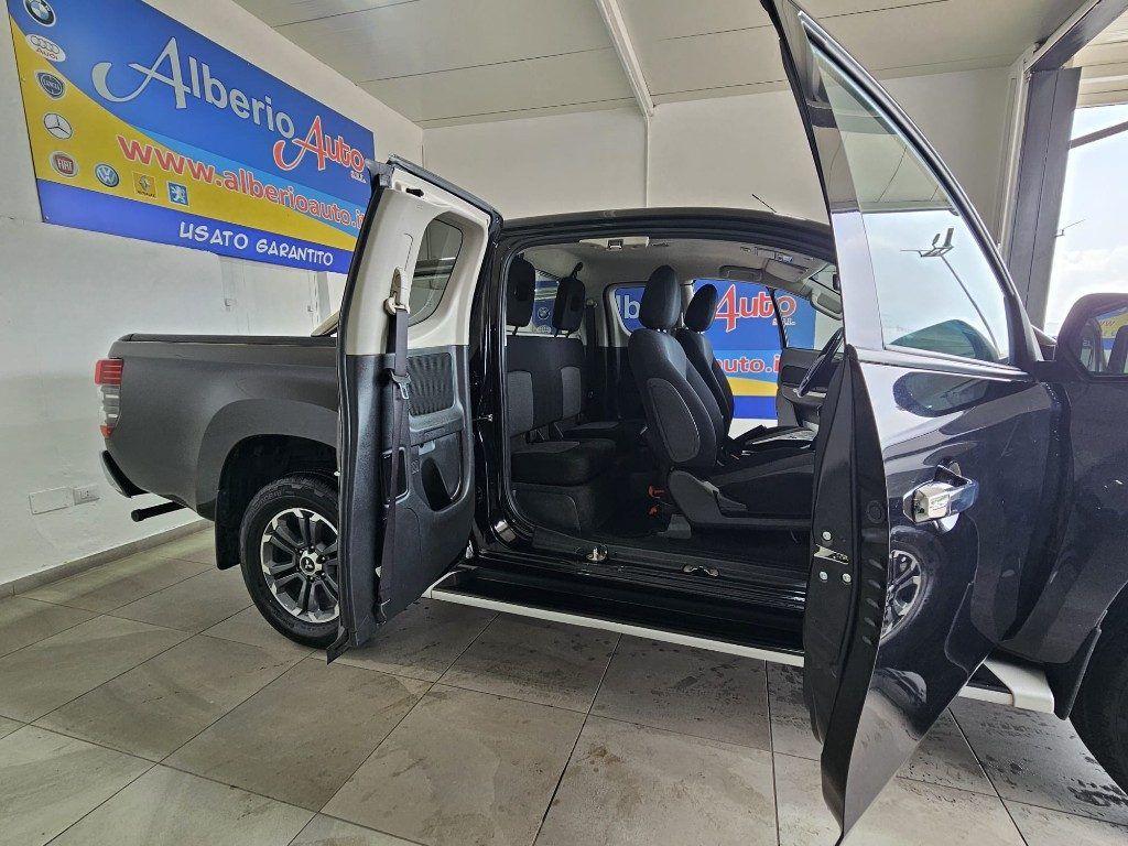 Mitsubishi L200 2.3 D Club Cab 4x4 Super Select Intense +IVA