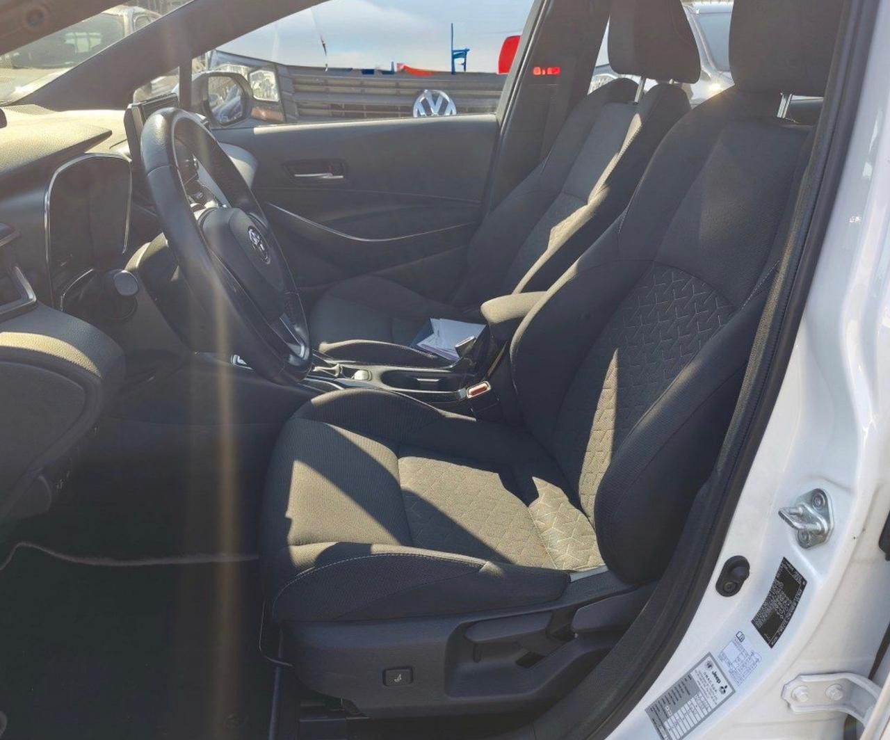 Toyota Corolla Touring Sports 1.8 Hybrid Business Tech