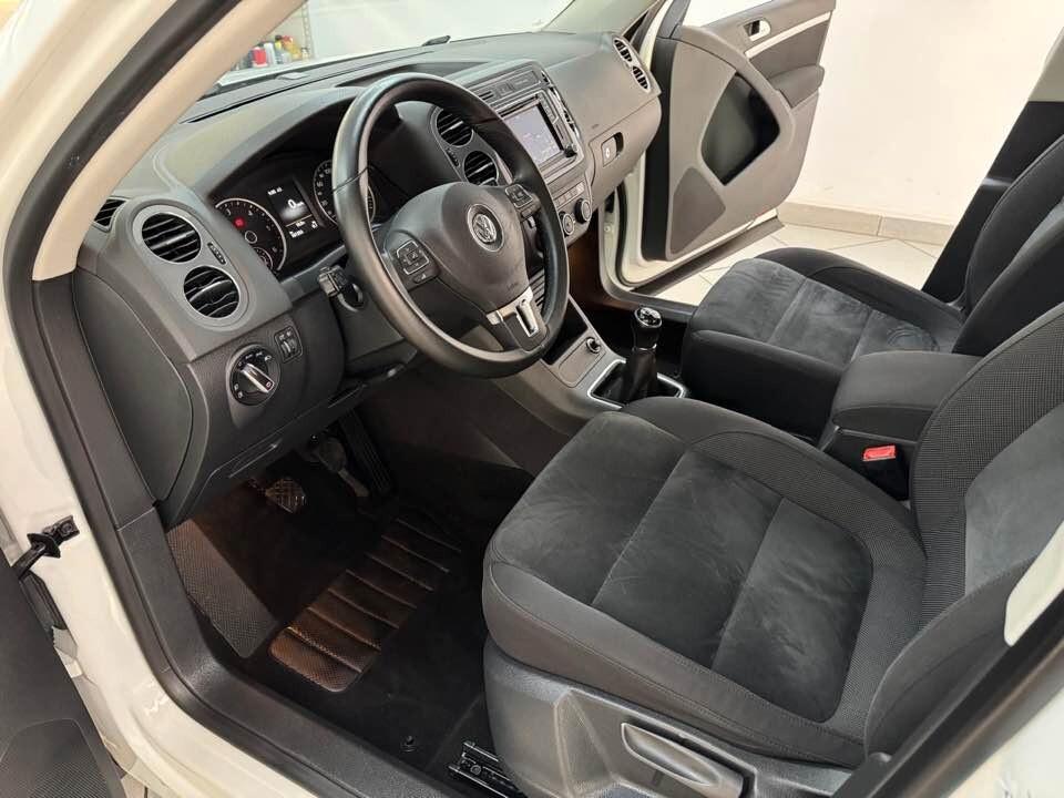 Volkswagen Tiguan 2.0 TDI 110/CV Sport Style 2015