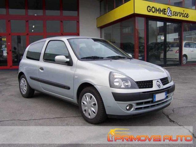 RENAULT Clio 1.2 16V cat 3 porte Limited