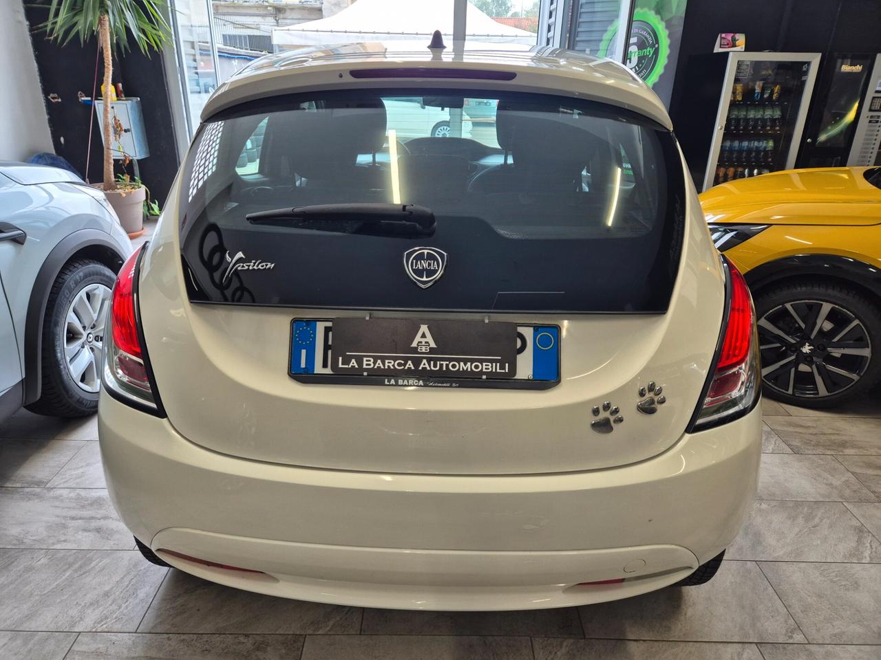 Lancia Ypsilon 1.2 69 CV 5 porte GPL Ecochic Silver