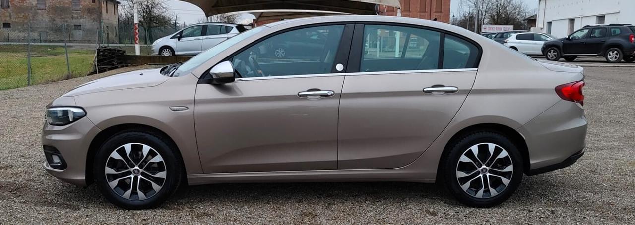 Fiat Tipo 1.0 4 porte