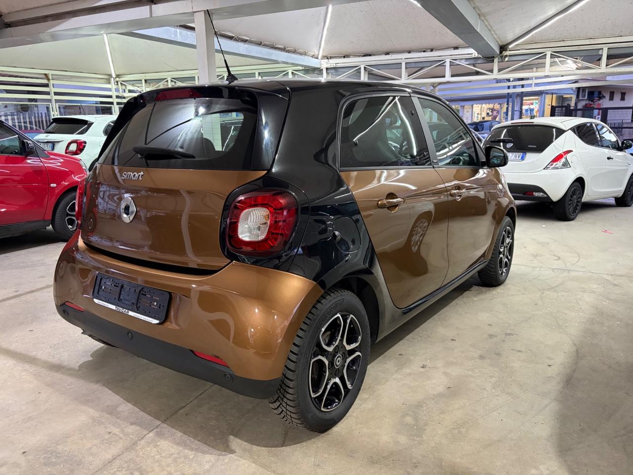 Smart ForFour 70 1.0 Prime