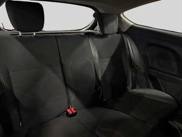 FORD Fiesta 1.4 3 porte Bz.- GPL Black & White Edition