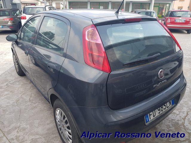 FIAT Punto 1.4 8V 5 porte Street