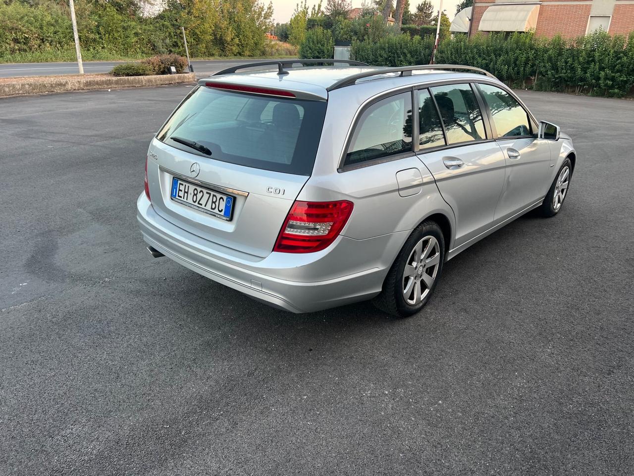 Mercedes-benz C 220 CDI BlueEFFICIENCY Avantgarde